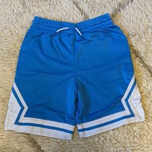 Jordan Kids' Dri-FIT Sport Diamond Shorts University Blue and White, Size L